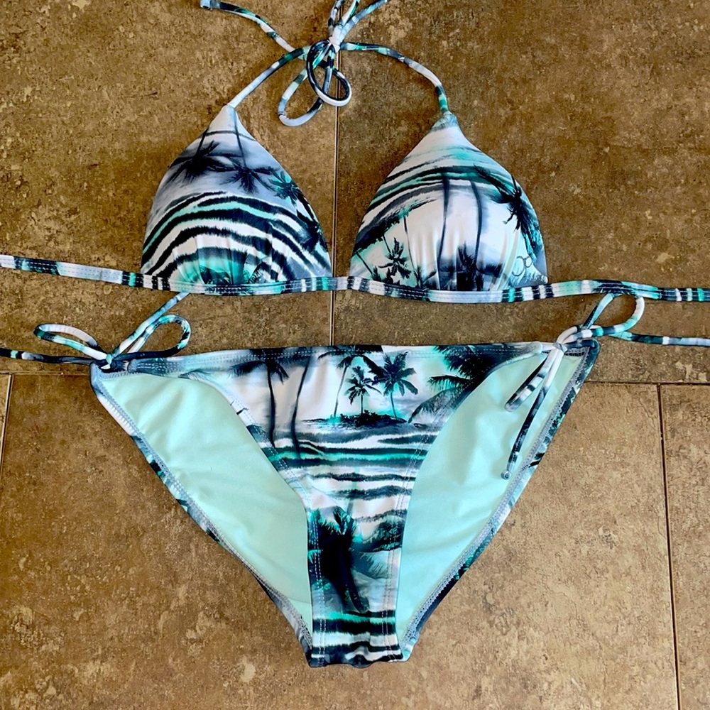 Tie-able swimsuit